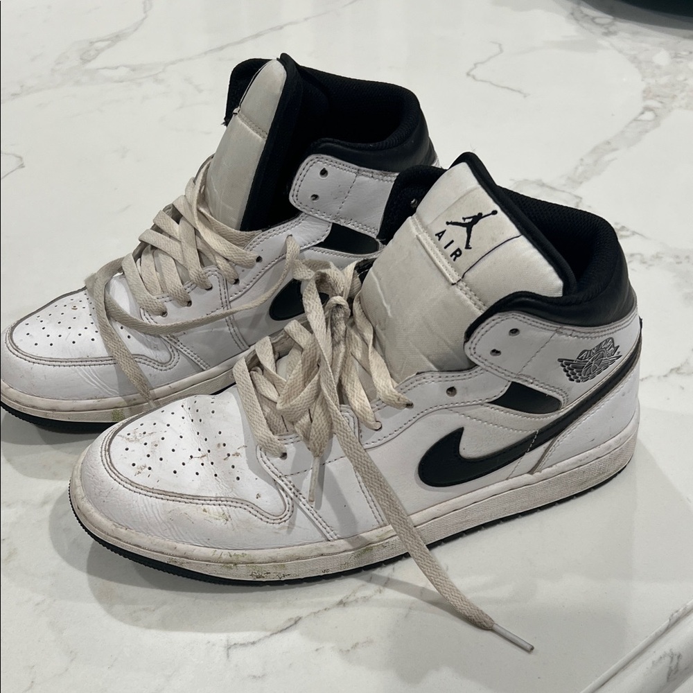 Nike Air Jordan Men's White and Black High-Top Sneakers